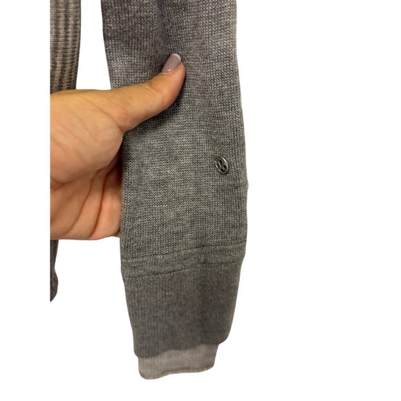 Lululemon Iconic Sweater Wrap Gray - Picture 7 of 7